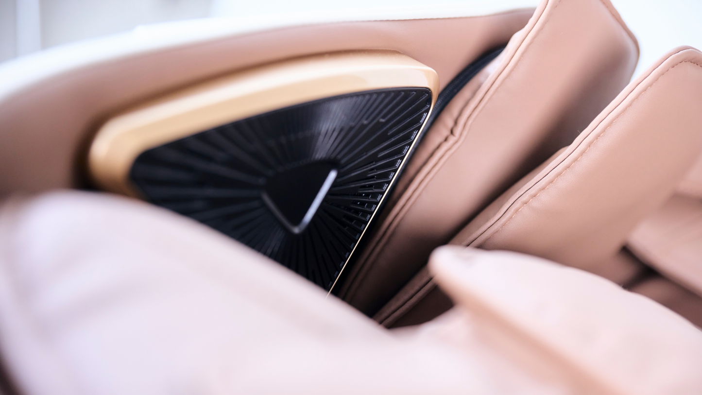 IWAO Gravity med stemmekontrol - 4D Massagestol - Hvid/Brun