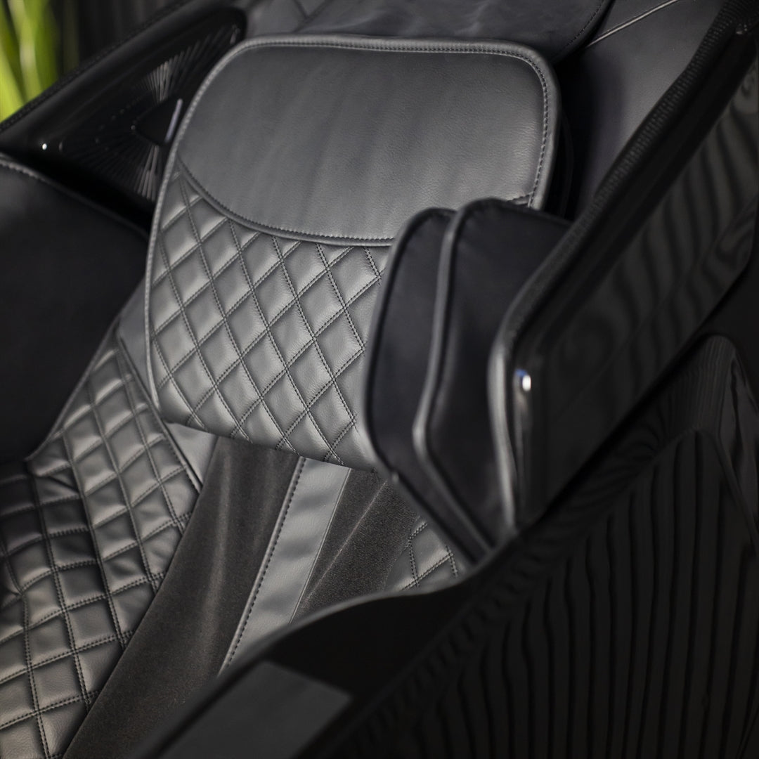 IWAO Gravity med stemmekontrol - 4D Massagestol - Sort